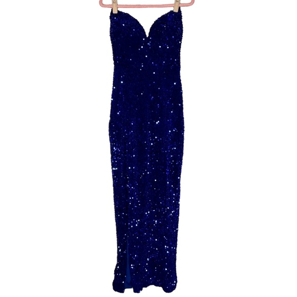 Moda Glam 'Dita Strapless Sequin Embellished Velvet Gown in Royal Blue - Picture 8 of 16